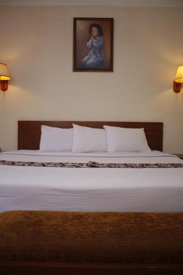 Hotel Bumi Asih Padangsidimpuan Batubelubang Luaran gambar
