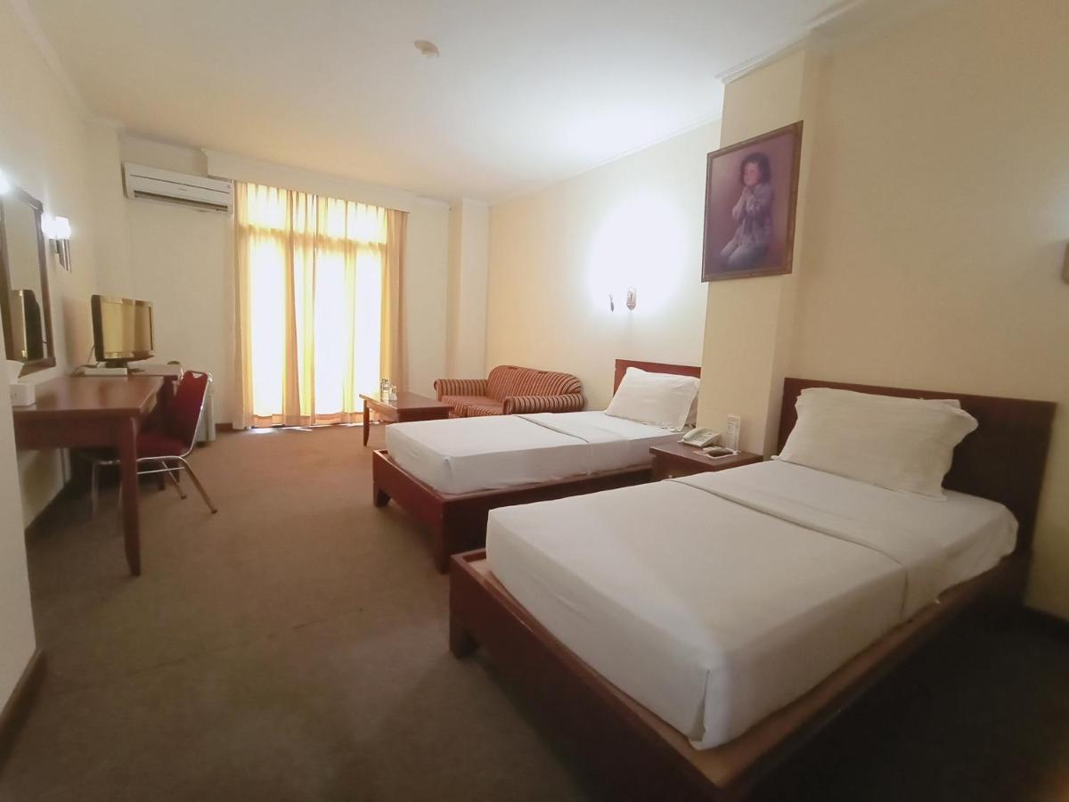 Hotel Bumi Asih Padangsidimpuan Batubelubang Luaran gambar