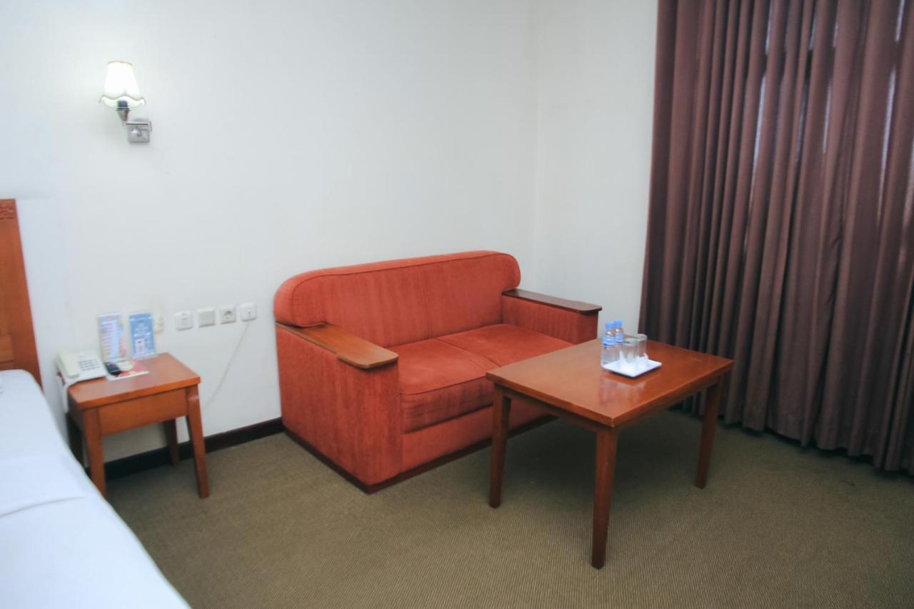 Hotel Bumi Asih Padangsidimpuan Batubelubang Luaran gambar