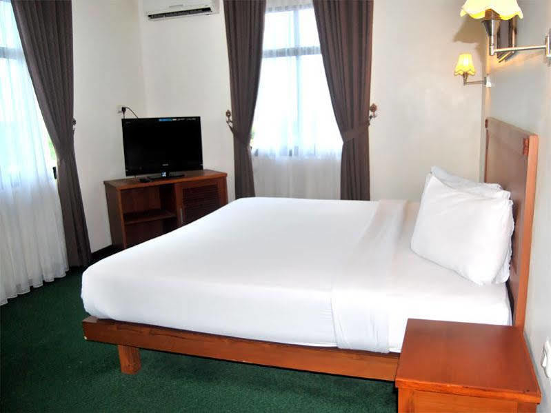 Hotel Bumi Asih Padangsidimpuan Batubelubang Luaran gambar